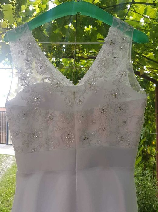 Rochie de mireasă M din tafta alba