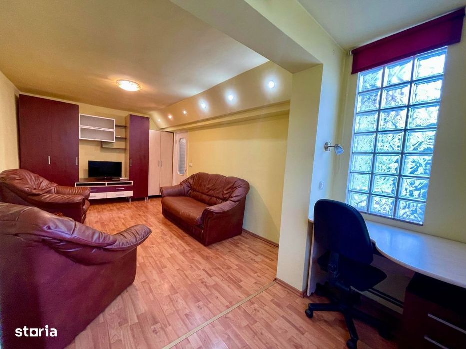 Inchiriez apartament cu 2 camere in Tudor Zona Palas
