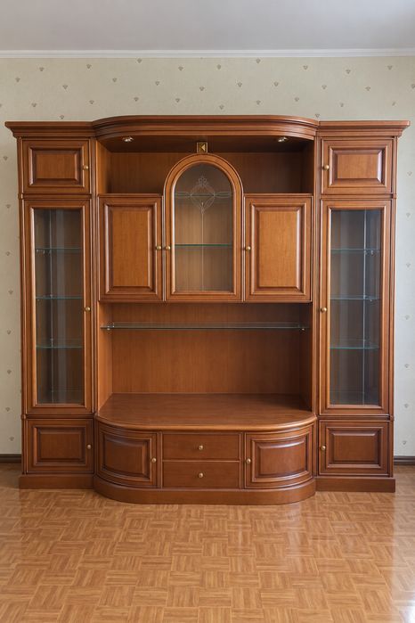 Продам горку в зал/гостиную