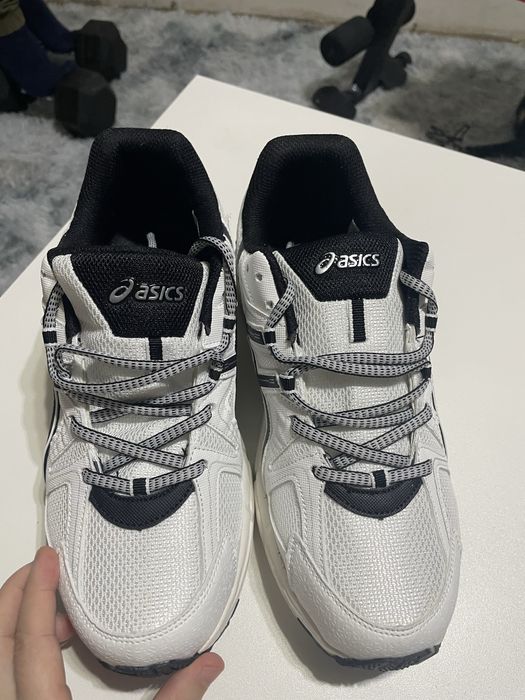 Новые кроссовки 41 размер 26см