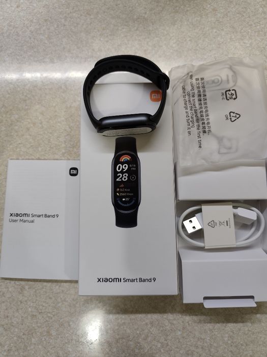 Mi bend 9 в идеальном состоянии новый. 
Месяц пользовался. 
Без дефект