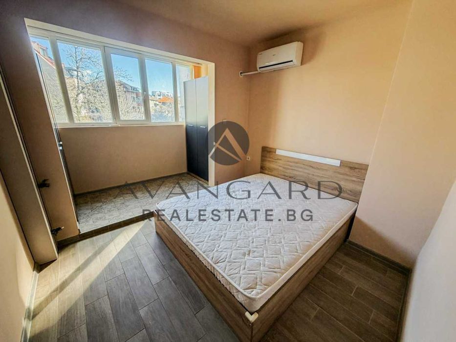 Продава се Двустаен апартамент в Пловдив, Кършияка - 45 кв.м за 1304 €/кв.м - Снимка #4