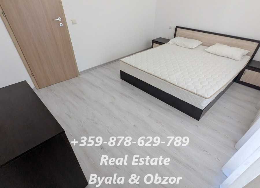 Продава се Тристаен апартамент в Бяла - 105 кв.м за 1158 €/кв.м - Снимка #22