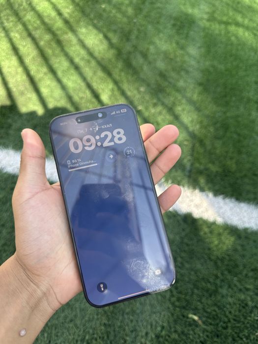 Продам 16 Pro Max срочно