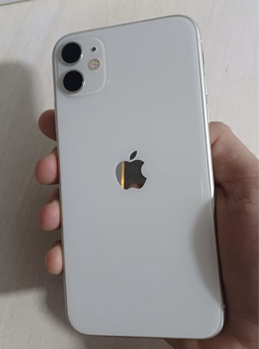 Iphone 11 (64) белый