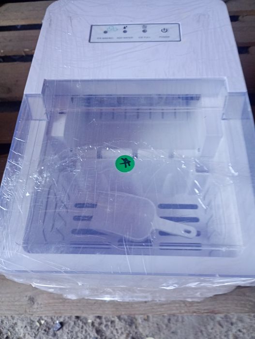 Vand masina facut gheata