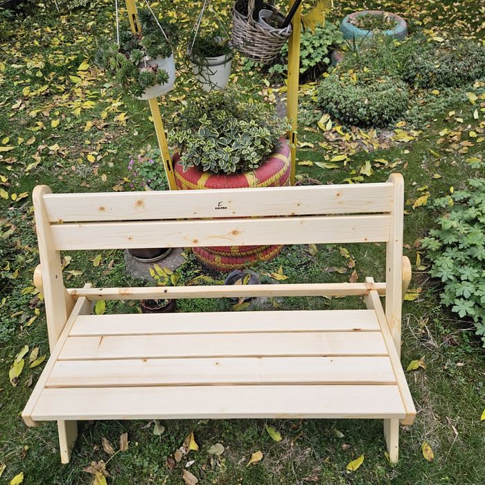 Сгъваема дървена пейка