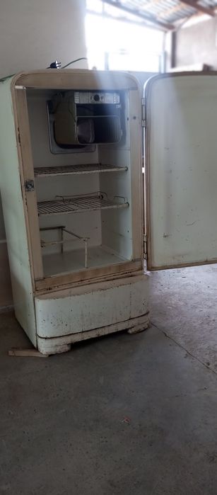 Ishlab turgan holodilniklar