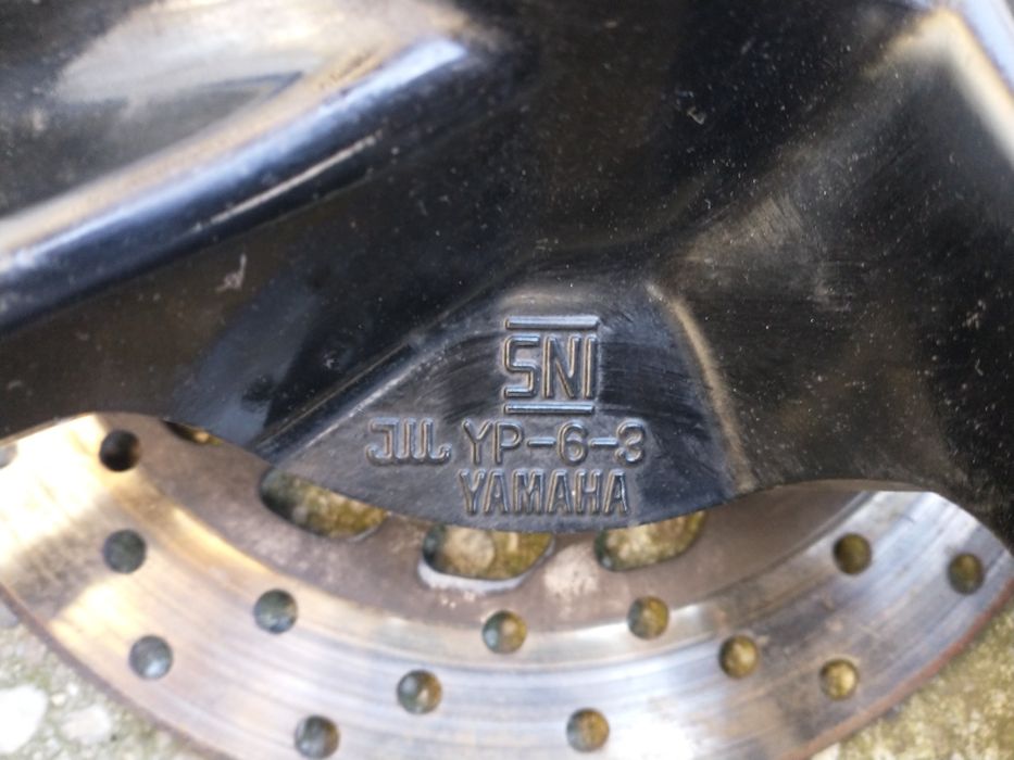 Jantă scooter Yamaha NMAX 125 cu disc de frână