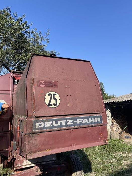 Vând combină Deutz-Fahr M980 – stare bună, funcțională, ideală pentru ferme mici și medii