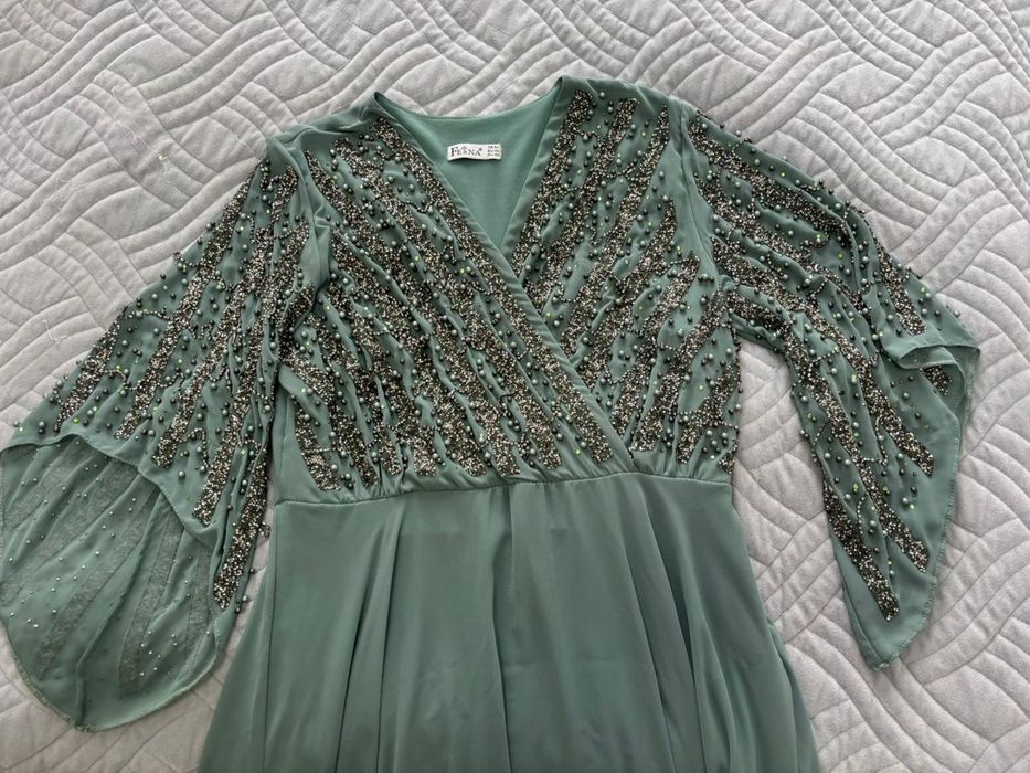 Вечернее платье.