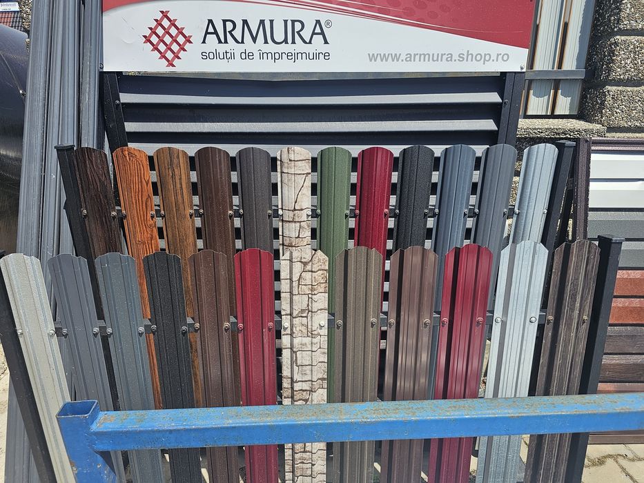 Vand tabla cutata zincata și color