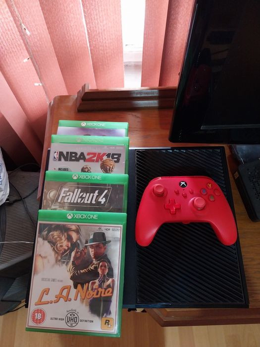 Продавам Xbox One