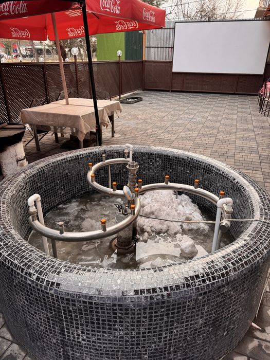 продается фонтан, конструкция из нержавейки, б/у в рабочем состаянии