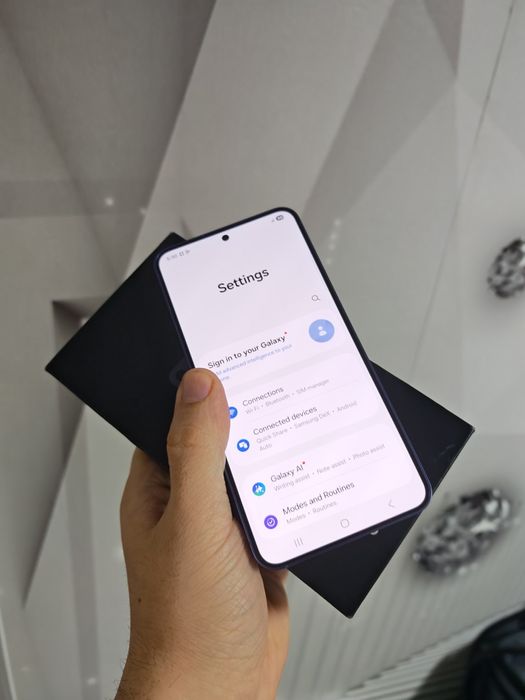 Samsung S24 128GB Că Nou Fullbox totul original liber retea