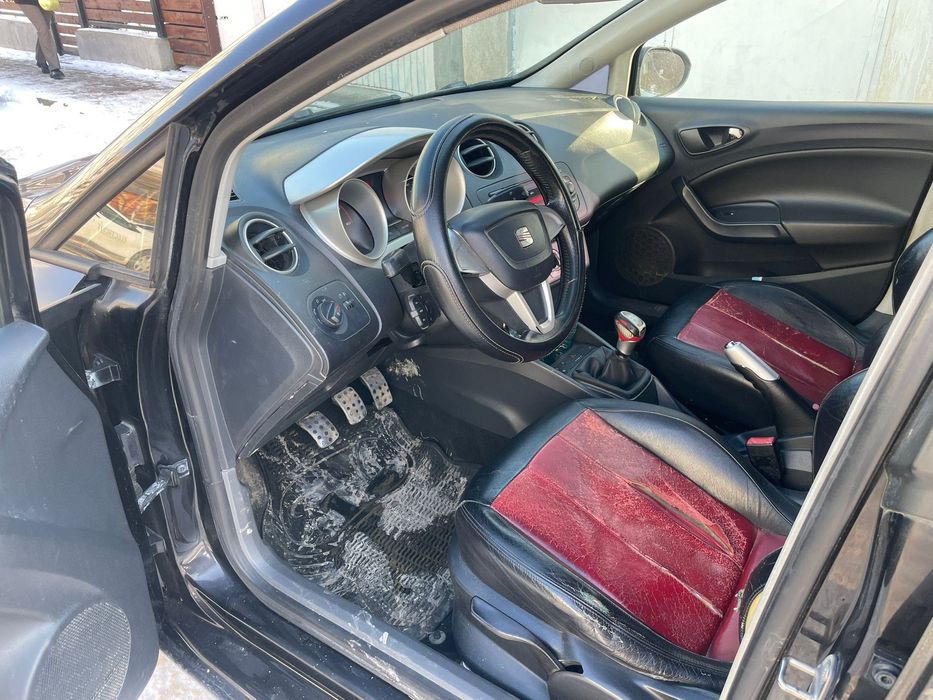 Vând Seat Ibiza 2009