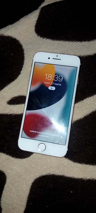 Vând IPhone 7, perfect funcționabil