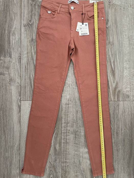 Pantaloni Zara nr.34 ,noi