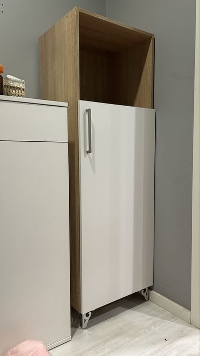 Шкаф 150см х 50см х 40см