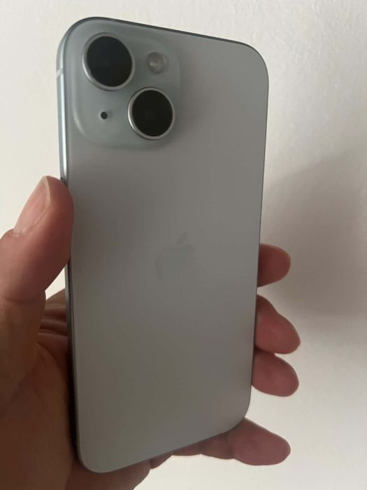 Carcasa iphone 15.  .
