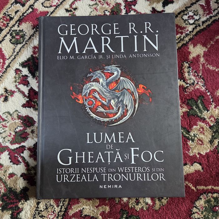 Lumea de Gheata si Foc - George R.R. Martin - impecabila