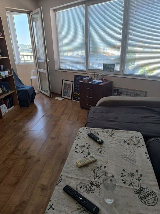 Продавам апартамент