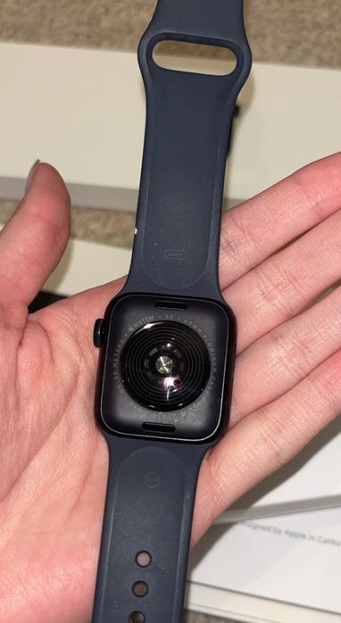 Apple Watch SE (2nd Generation) 40 mm – ca nou