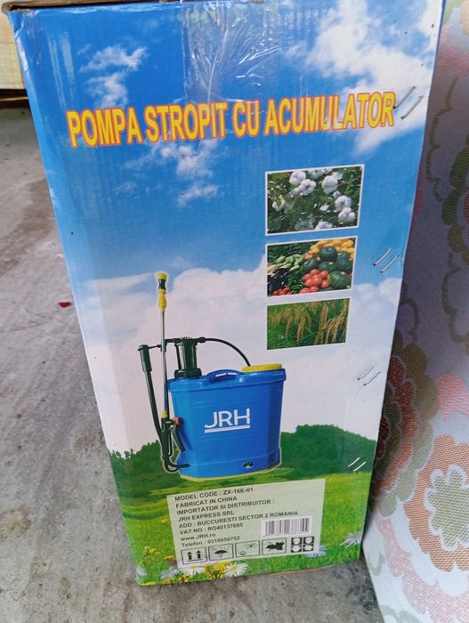 Pompă stropit cu acumulator