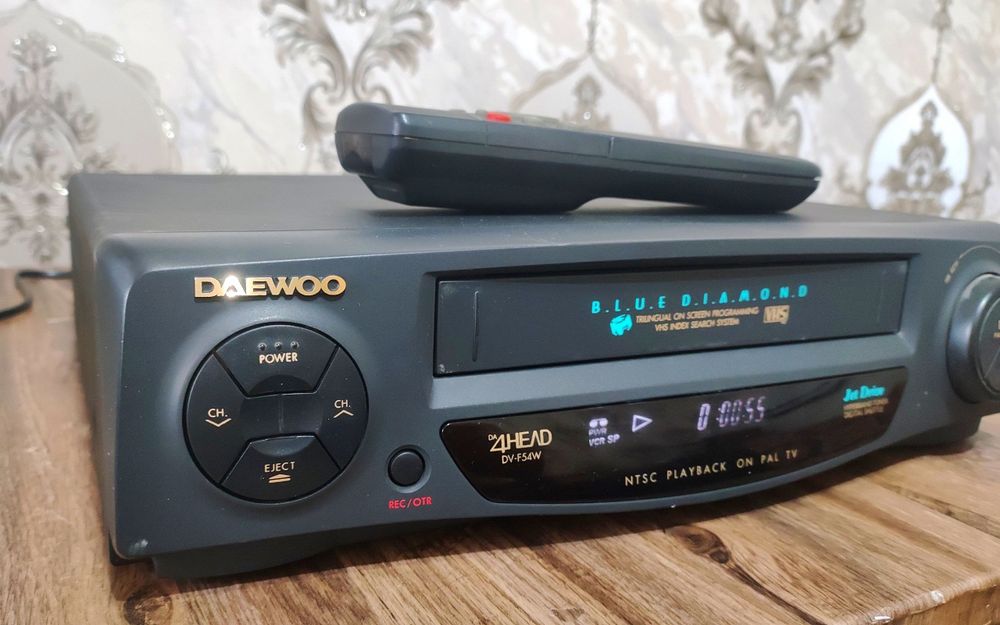 Daewoo DV-F54W Видеомагнитафон