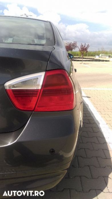 BMW Seria 3 2005 — imagine 2