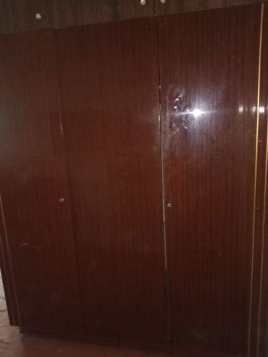 Даром мебель на дачу