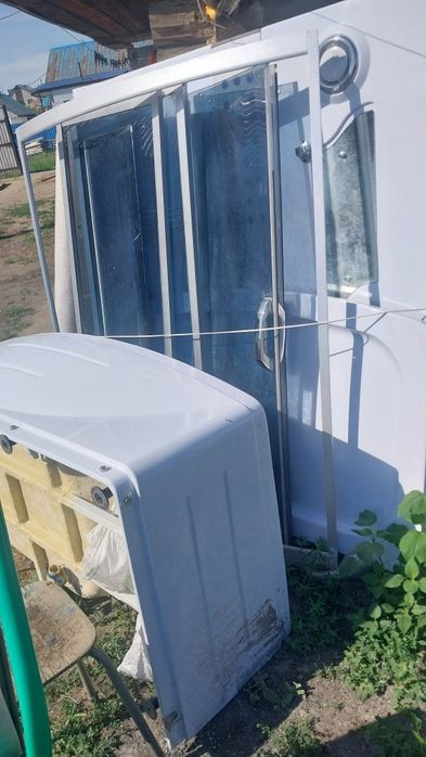 Продам Душевую кабинку