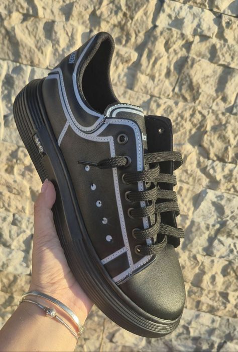 Adidasi pentru bărbați