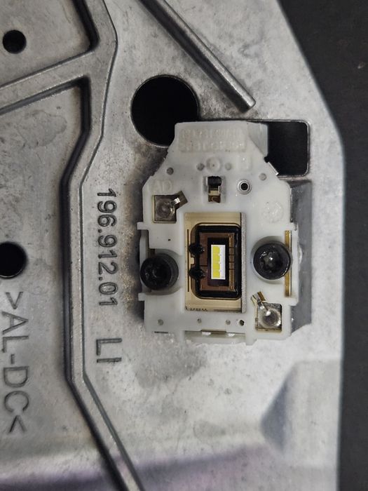 Bec led 19691201 a6 c7 4g 196.912.01