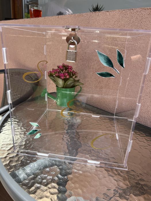 Сватбена Кутия Дарения/Пликове