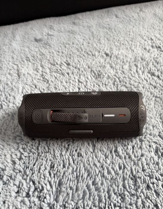 Boxa JBL nefolosita