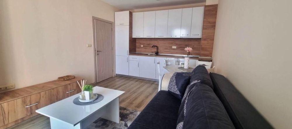 Продава се Тристаен апартамент в с. Равда, Област Бургас - 90 кв.м за 1439 €/кв.м - Снимка #1