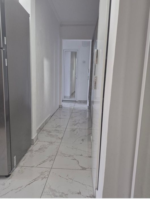 Apartament cu 3 camere
