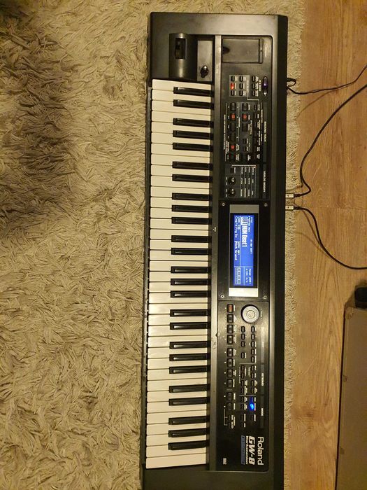 Lot Echipamente Muzicale Profesionale / Pedale Chitara / Orga / Microfoane – Stare Impecabila (Boss, Line 6, DigiTech, Ibanez, Roland