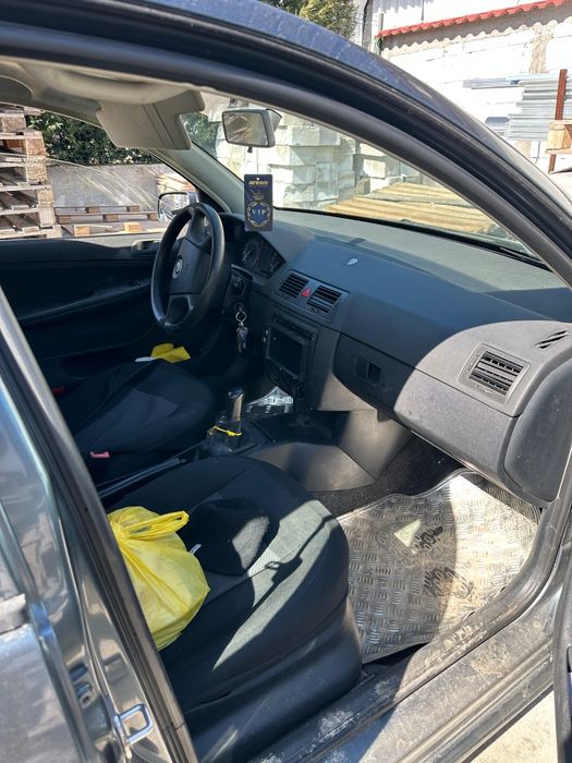 Vand Skoda Fabia an 2004