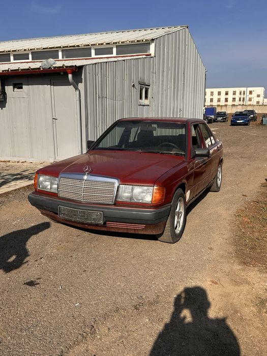 Vând proiet mercedes 190E  w201