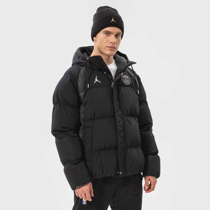 Hови  грейка на Милан, Ферари и яке PSG