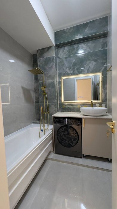 Новостройка Юнусобод 15 кв 4 хона 84м2 +Круговой Балкон Евро Ремонт