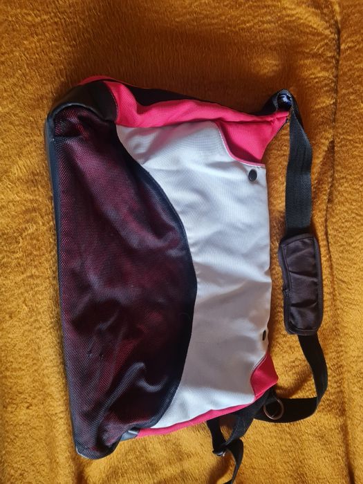 Чанти за пелени едната е Чико