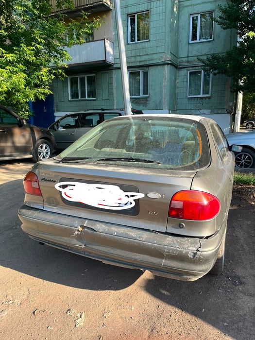 Ford Mondeo 1,1993