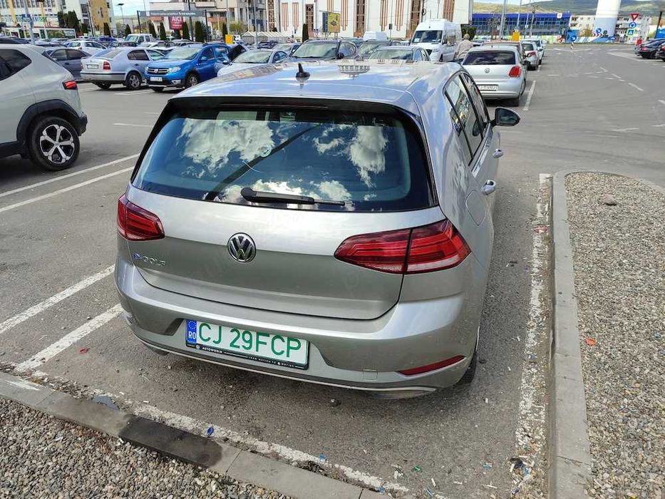 VOLKSWAGEN e-Golf 2020 — imagine 3