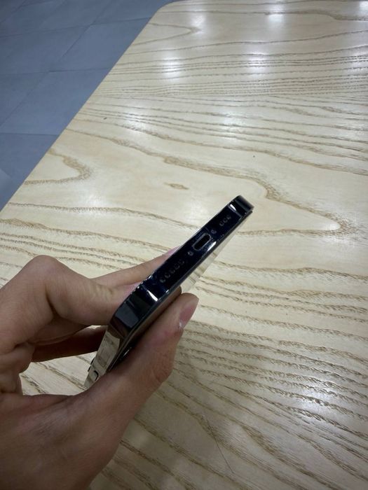 Iphone 14 pro LL/A
