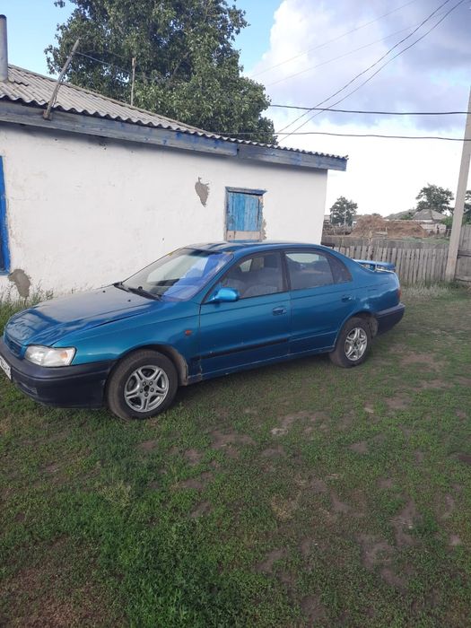 Продам тойоту карину либо обмен на мрс крс