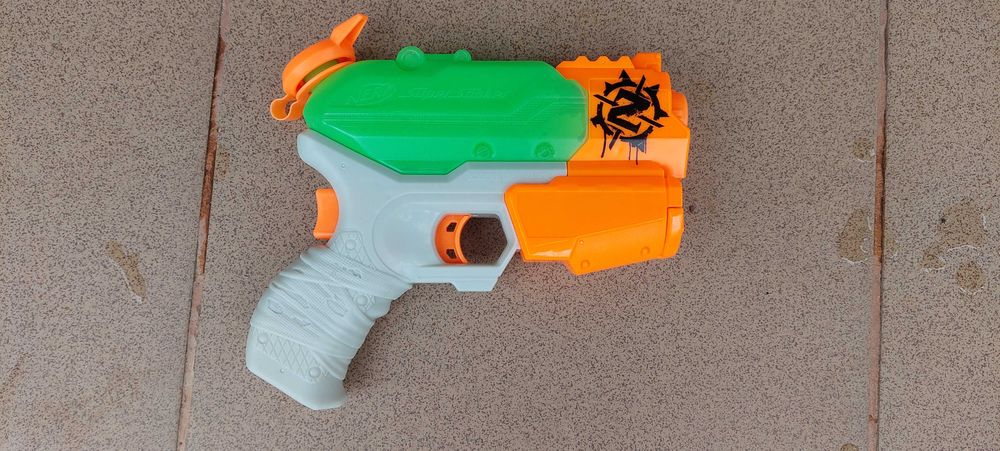 Pistoale Nerf Zombie/Elite