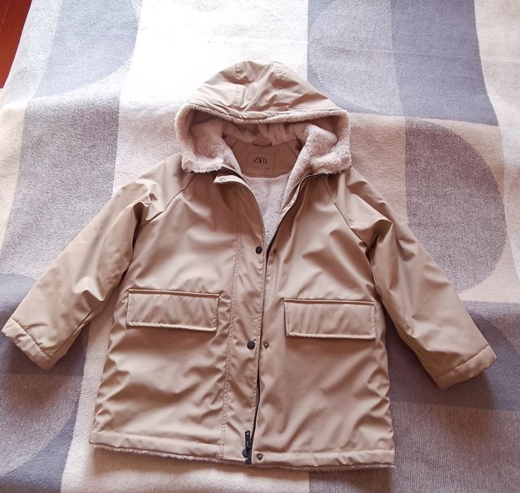 Куртка Zara 9-10 лет